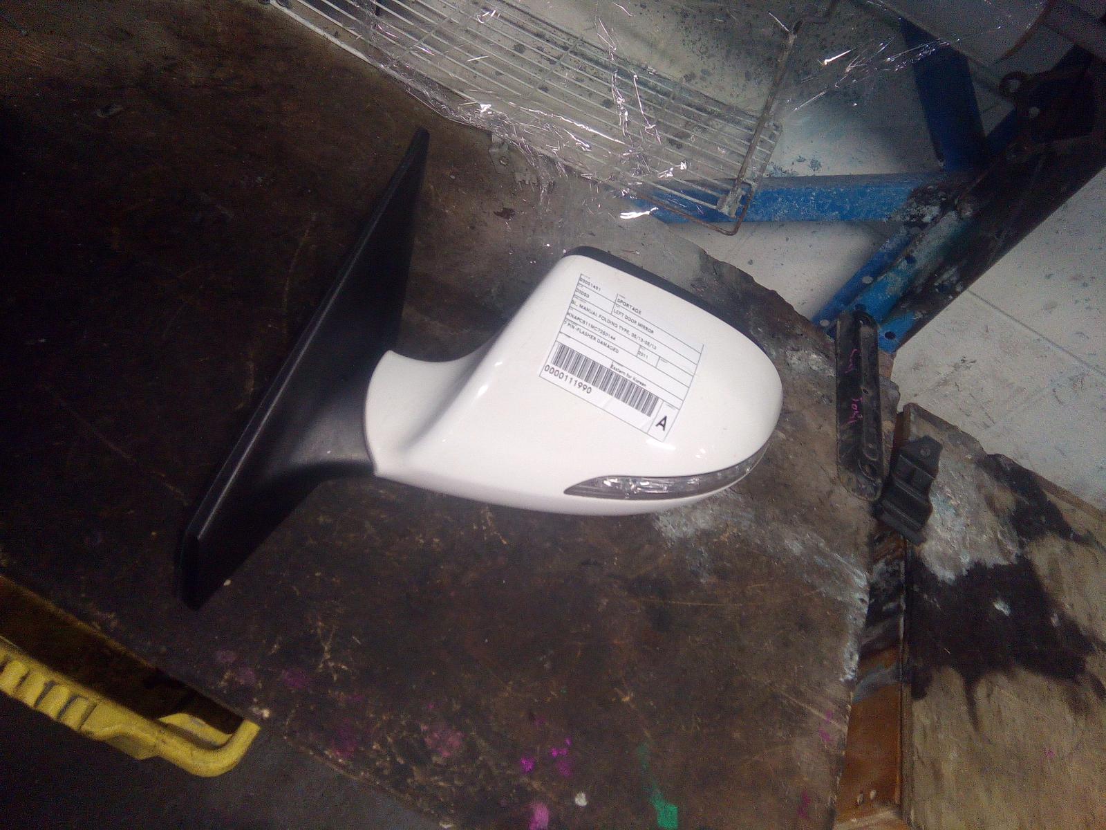 View Auto part Left Door Mirror Kia Sportage 2011