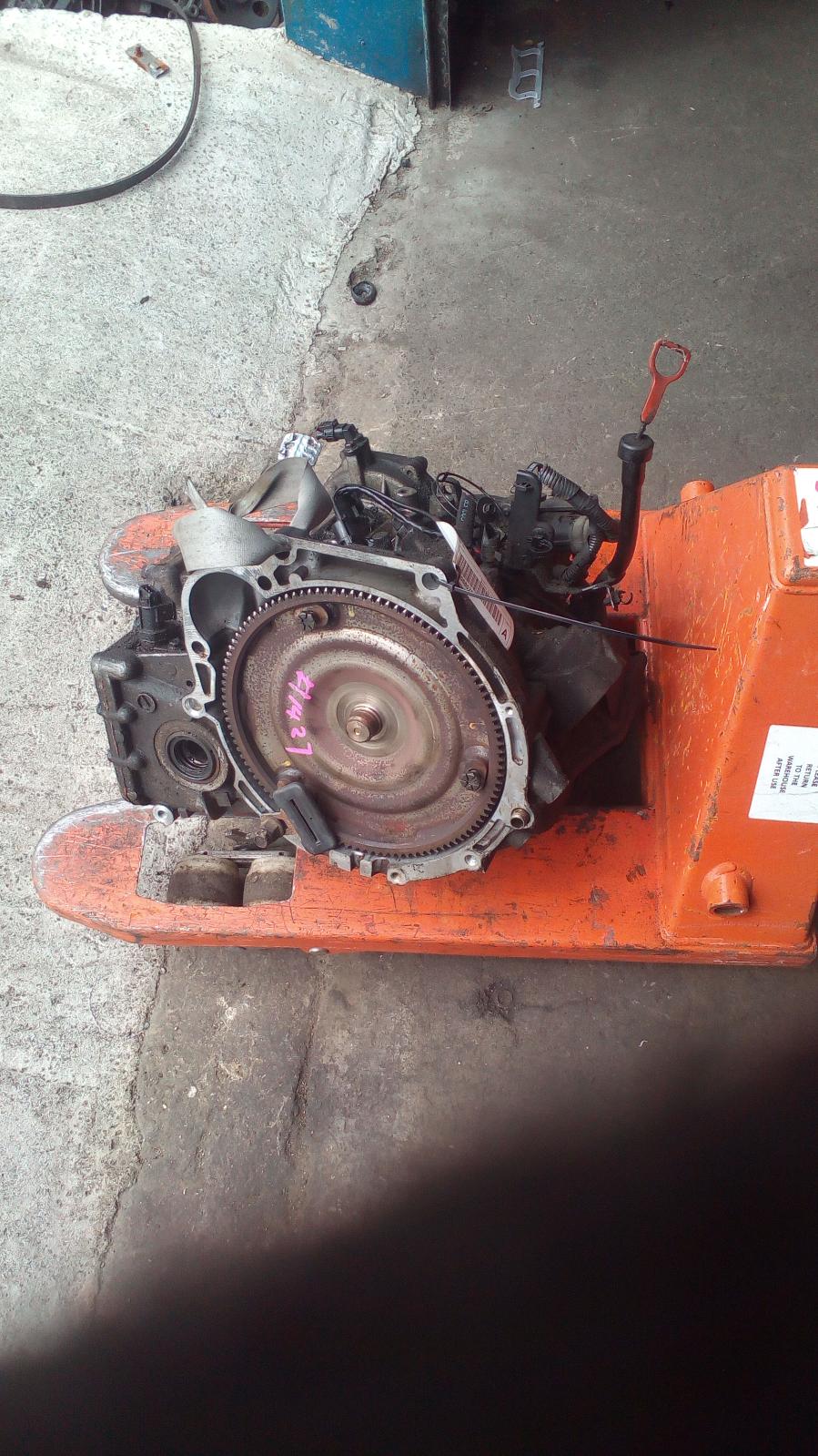 View Auto part Trans/Gearbox Kia Rio 2007