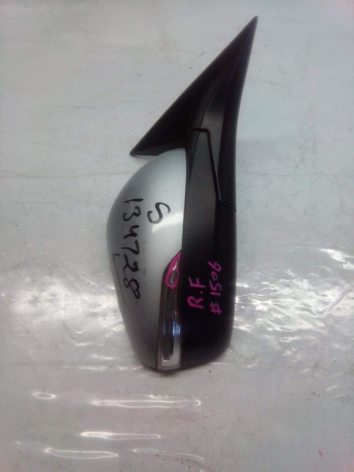 View Auto part Right Door Mirror Ssangyong Tivoli 2016