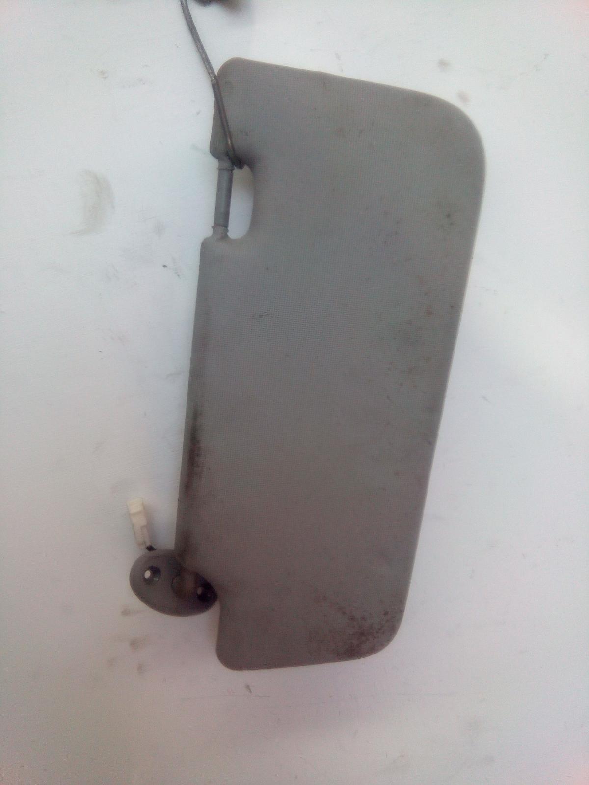 View Auto part Sunvisor Ssangyong Tivoli 2016