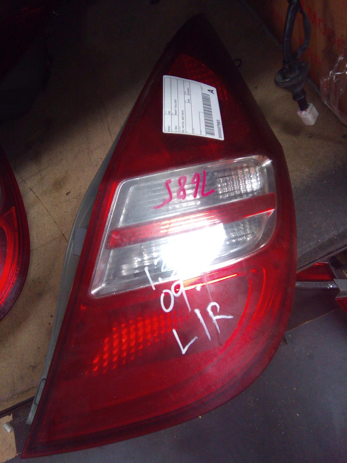 View Auto part Right Taillight Hyundai I30 2009