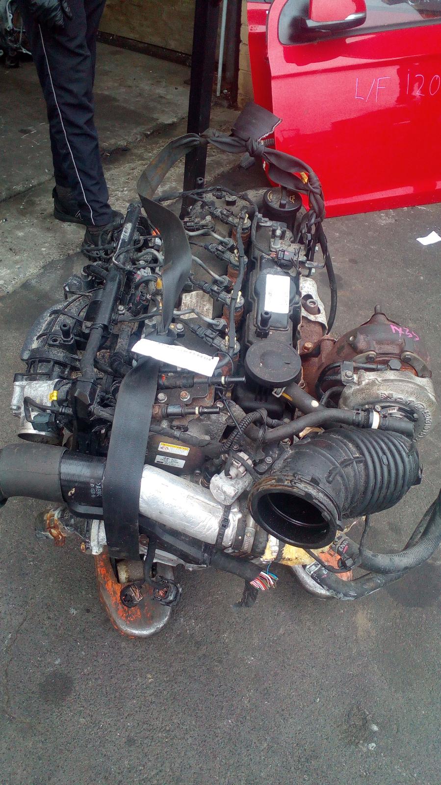 View Auto part Engine Hyundai Santa Fe 2016
