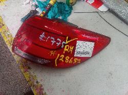 View Auto part Right Taillight Kia Sportage 2014