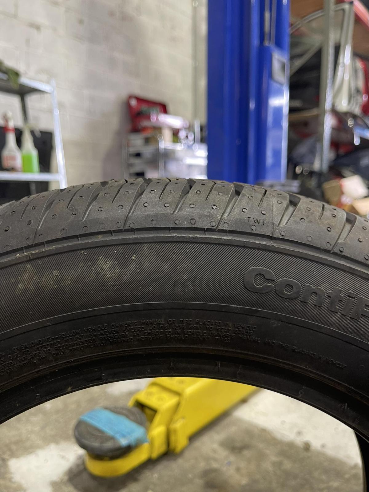 View Auto part 70 Profile Tyre Tyre 14 Inch Branded Tyre 2024