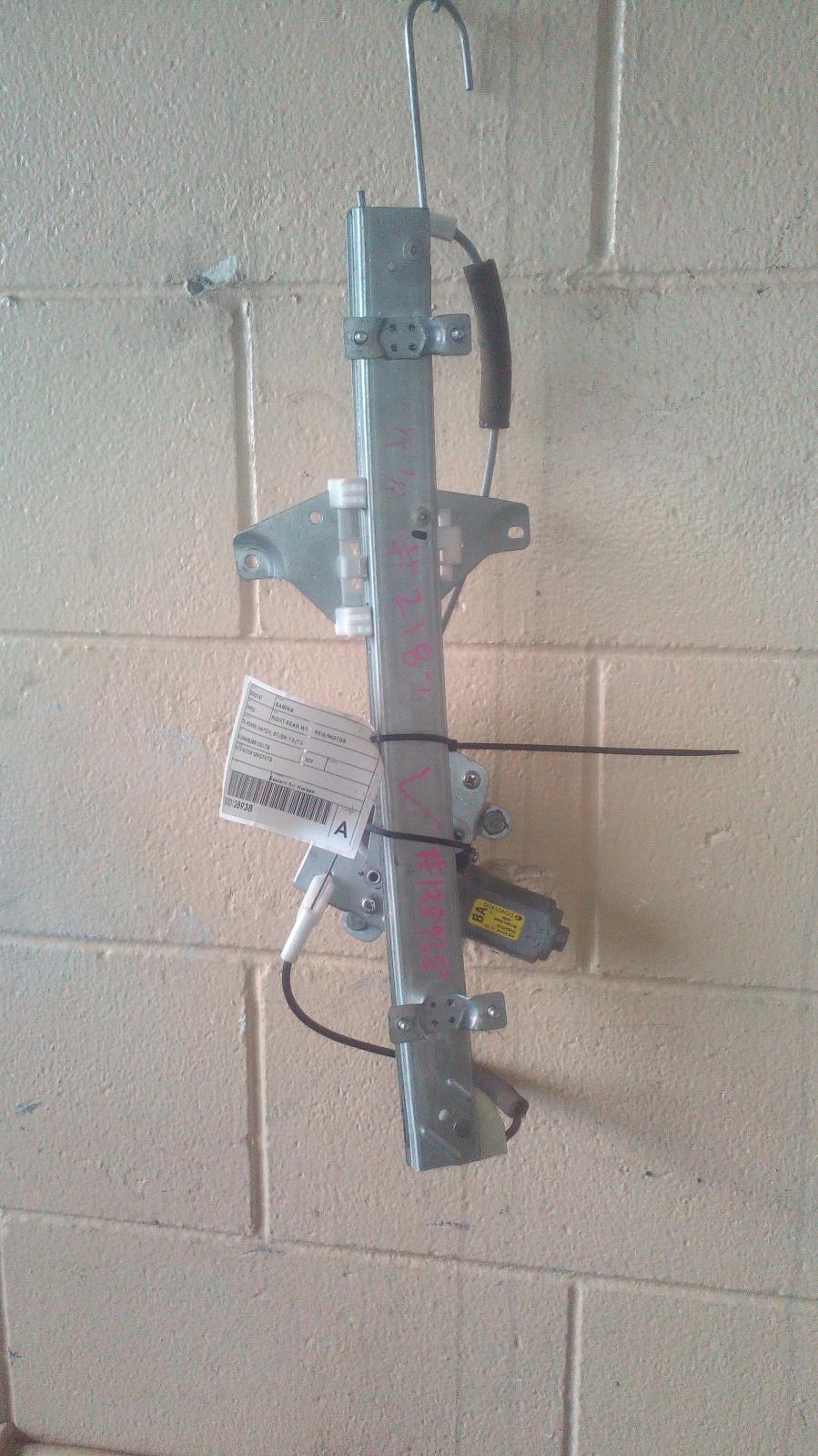 View Auto part Right Rear Wnd Reg/Motor Holden Barina 2009