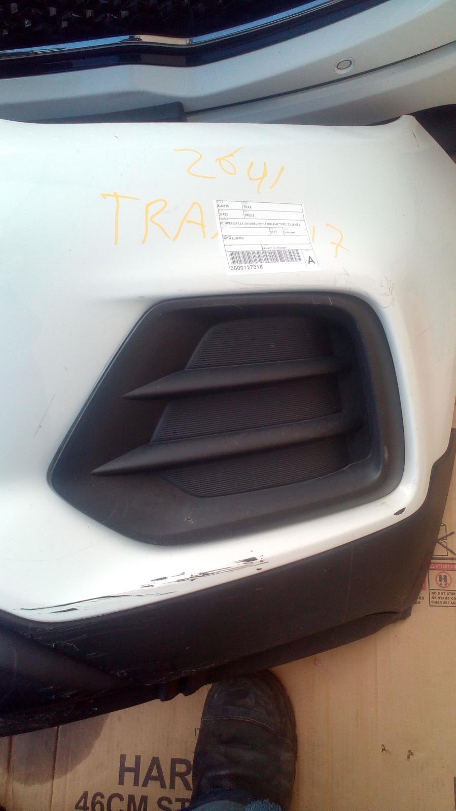 2017 Holden Trax Grille View Auto part Grille Holden Trax 2017