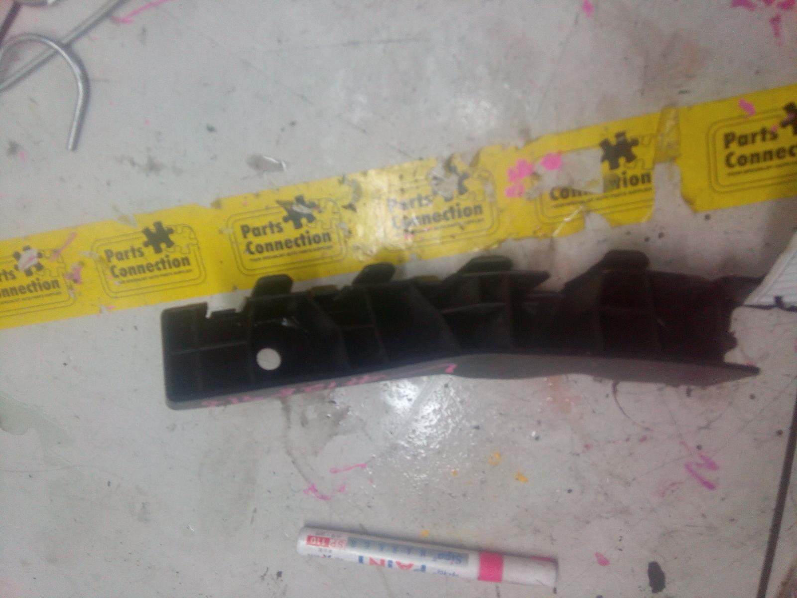 2014 Ssangyong Korando F/Bar Reinforc/Brack View Auto part F/Bar Reinforc/Brack Ssangyong Korando 2014