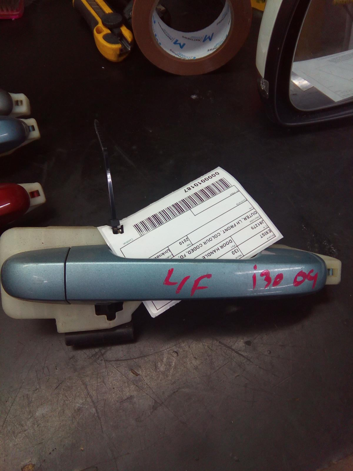 View Auto part Door Handle Hyundai I30 2010