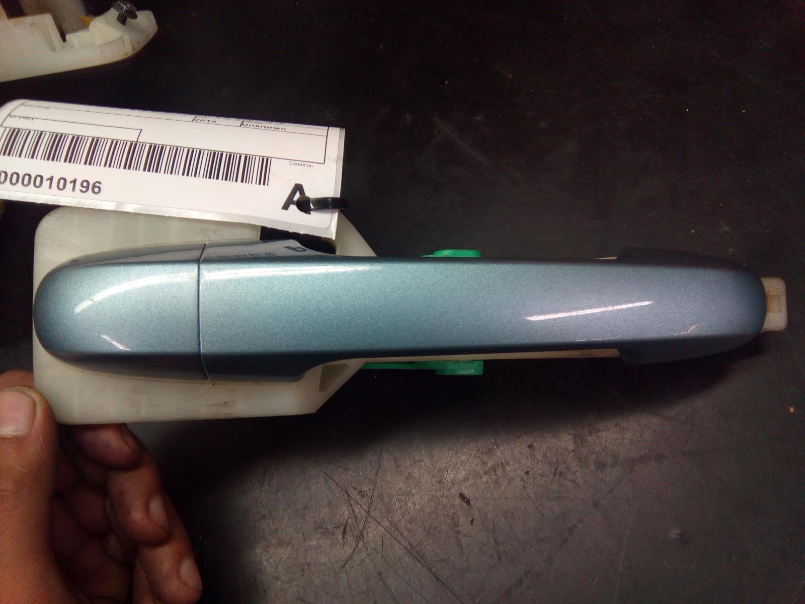 View Auto part Door Handle Hyundai I30 2010