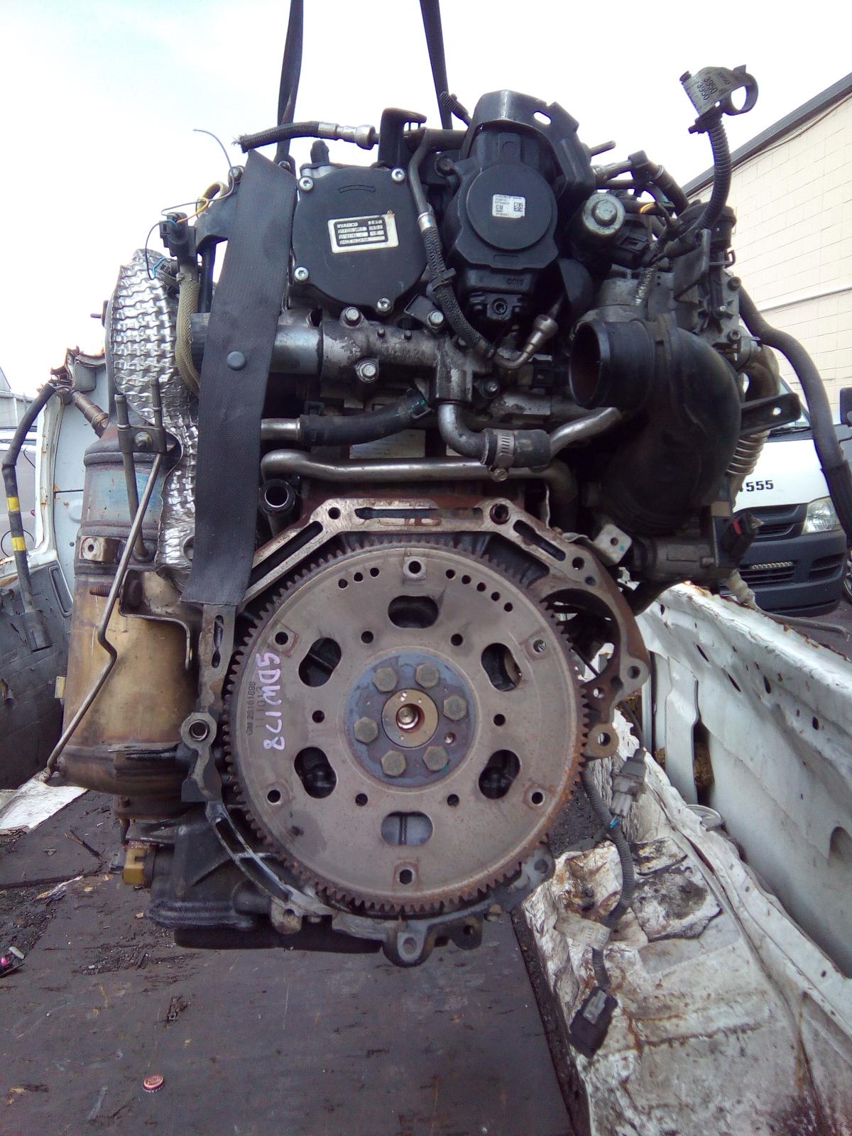View Auto part Engine Holden Captiva 2012