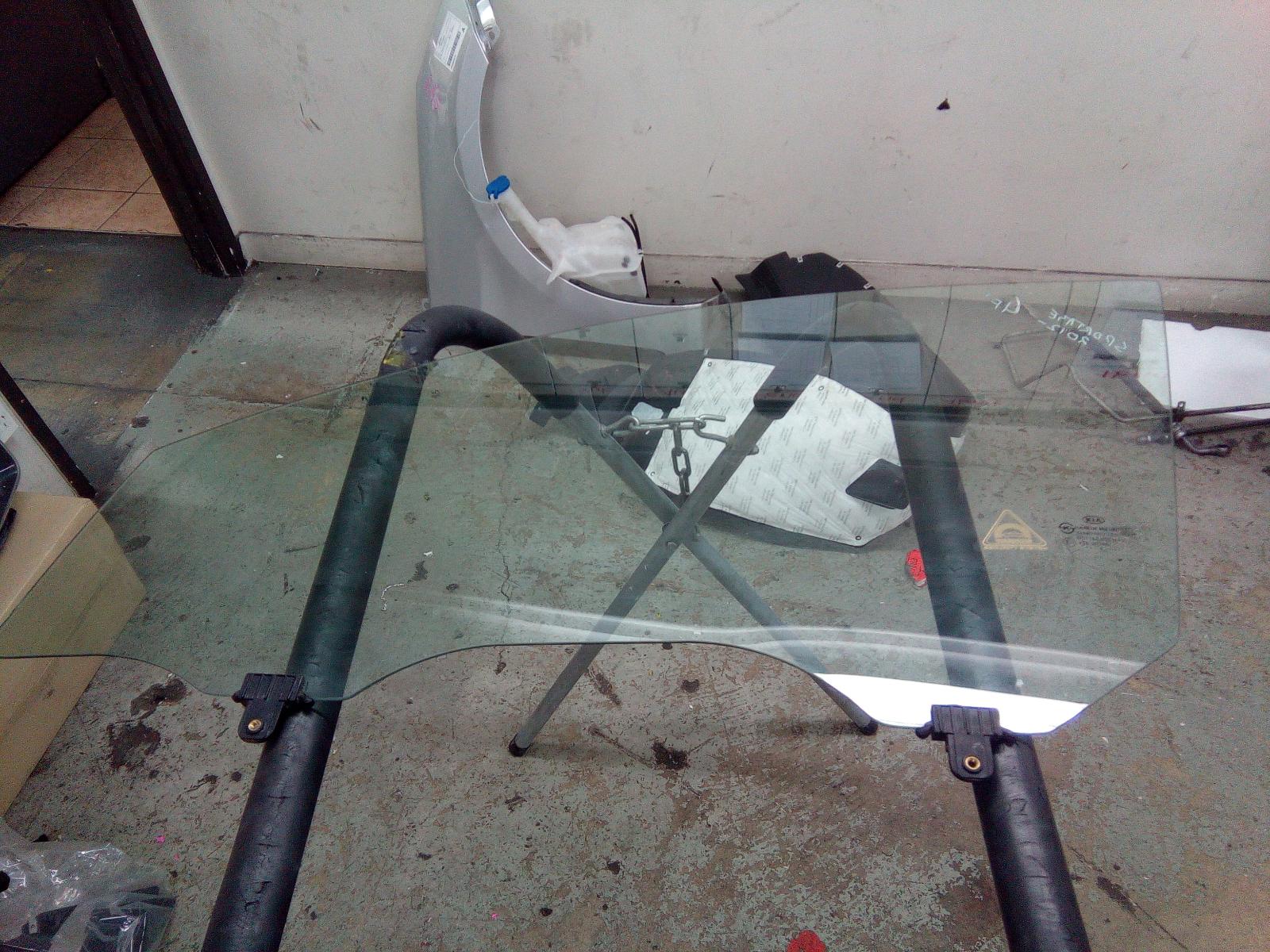View Auto part Left Front Door Window Kia Sportage 2012