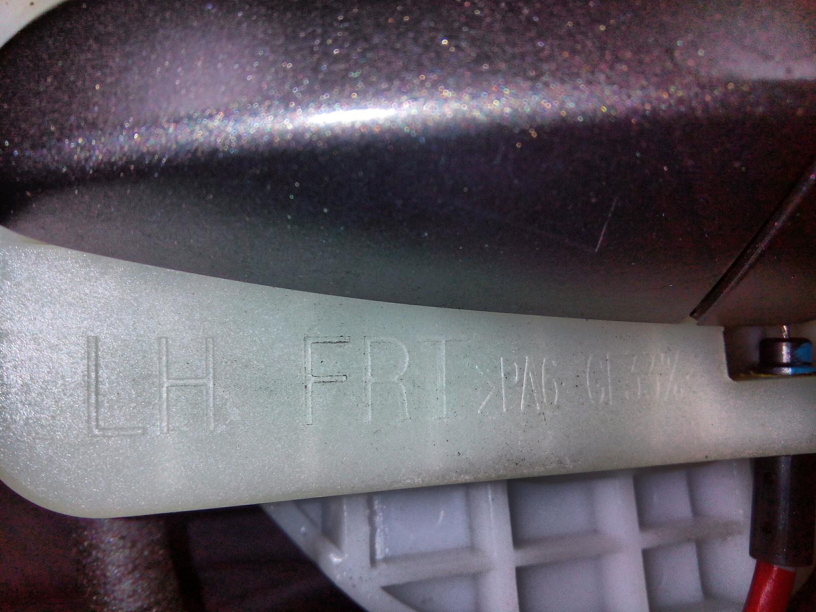 View Auto part Door Handle Hyundai Veloster 2014