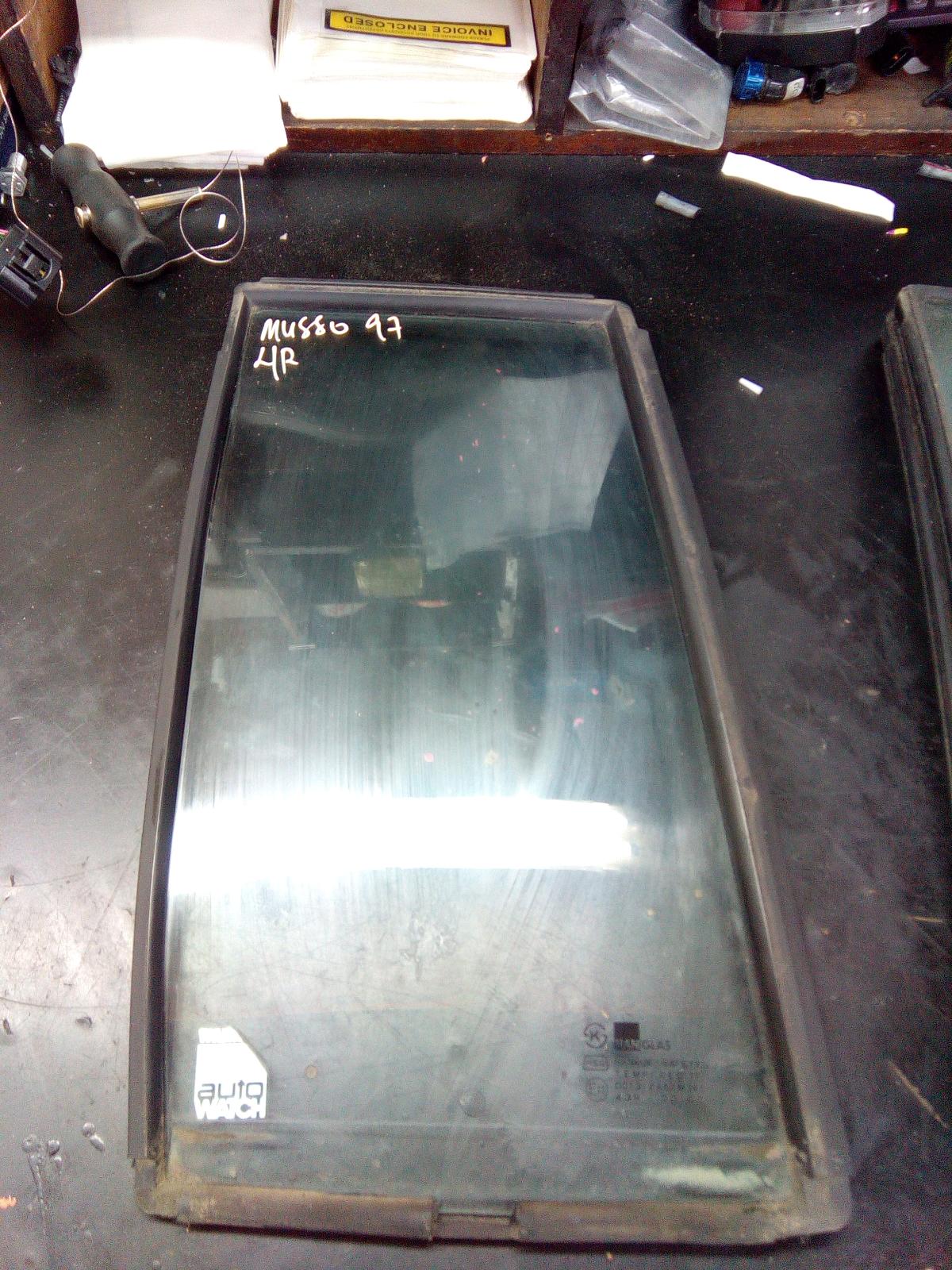 View Auto part Left Rear Side Glass Daewoo Musso 1998
