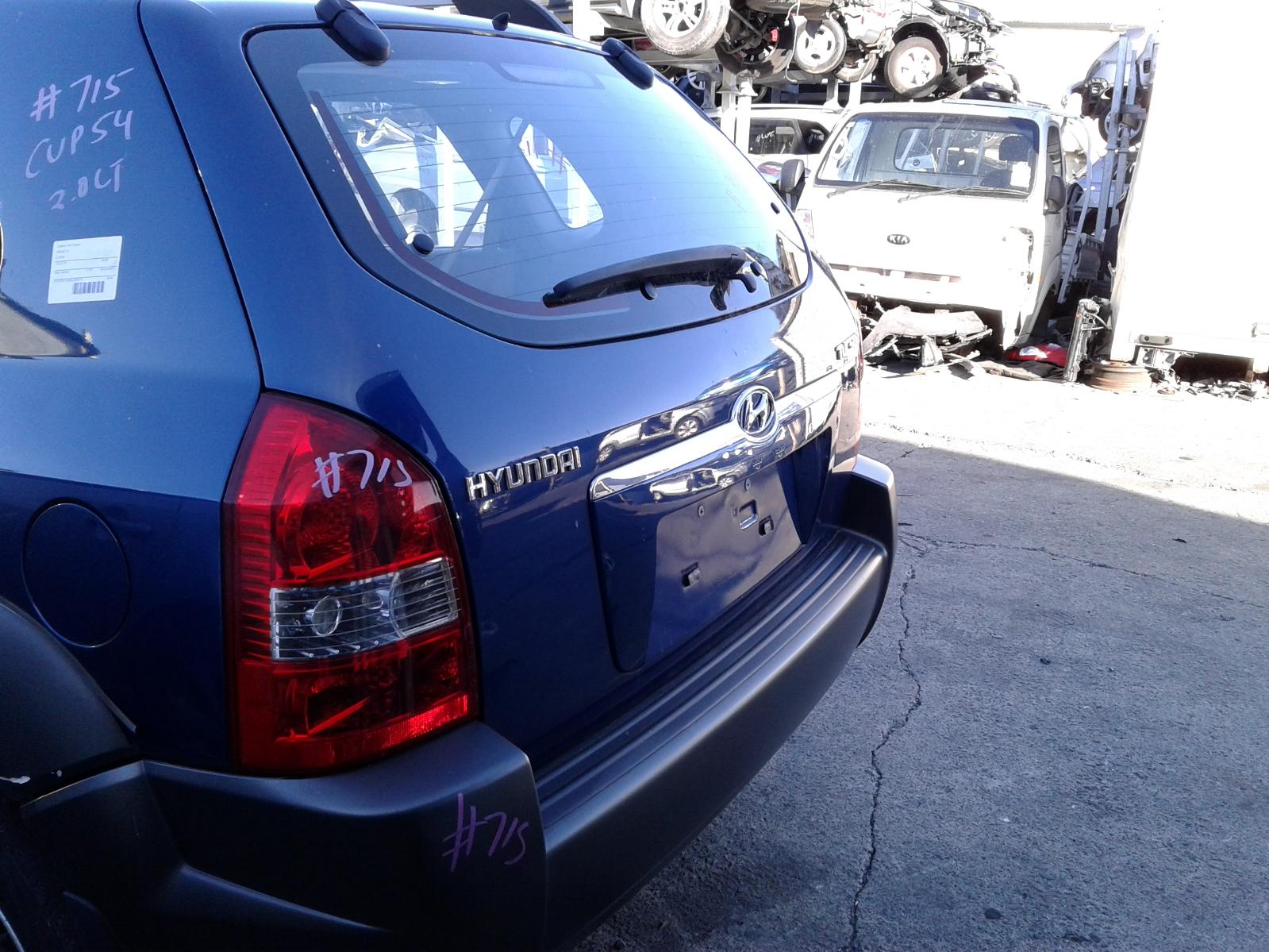 View Auto part Right Rear Door Sliding Hyundai Tucson 2005