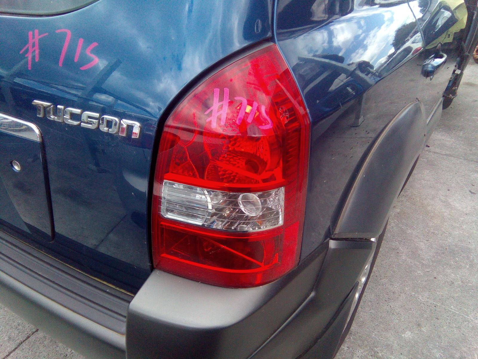 View Auto part Right Rear Door Sliding Hyundai Tucson 2005