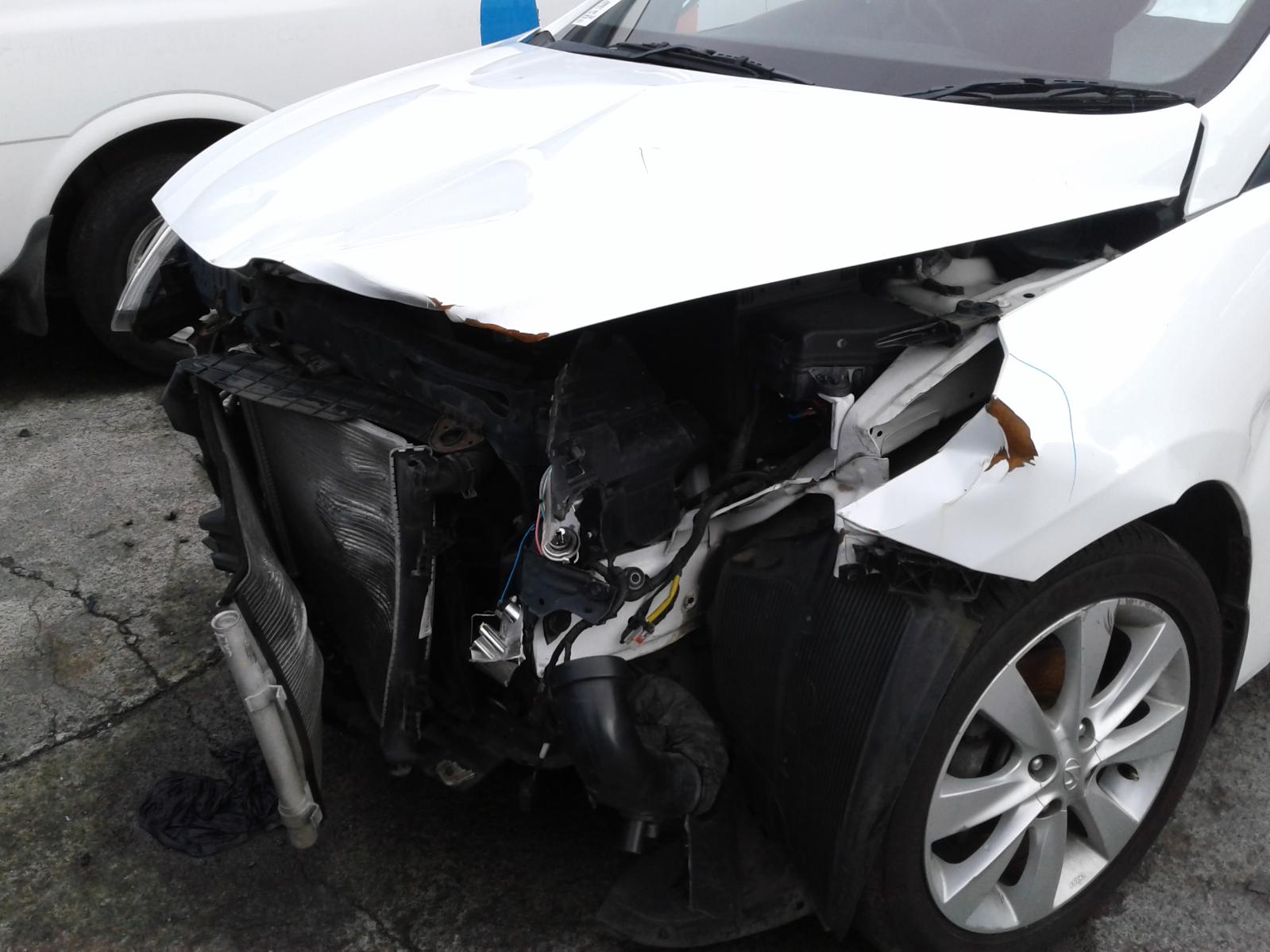 View Auto part Engine Hyundai Accent 2013