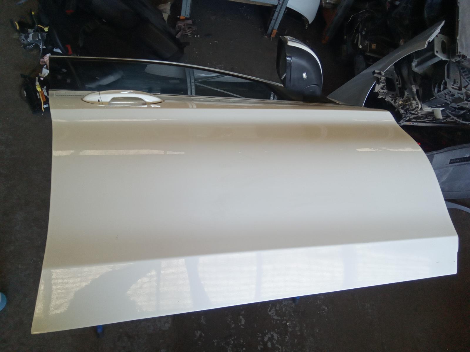 2019 Mercedes C Class Right Front Door View Auto part Right Front Door Mercedes C Class 2019