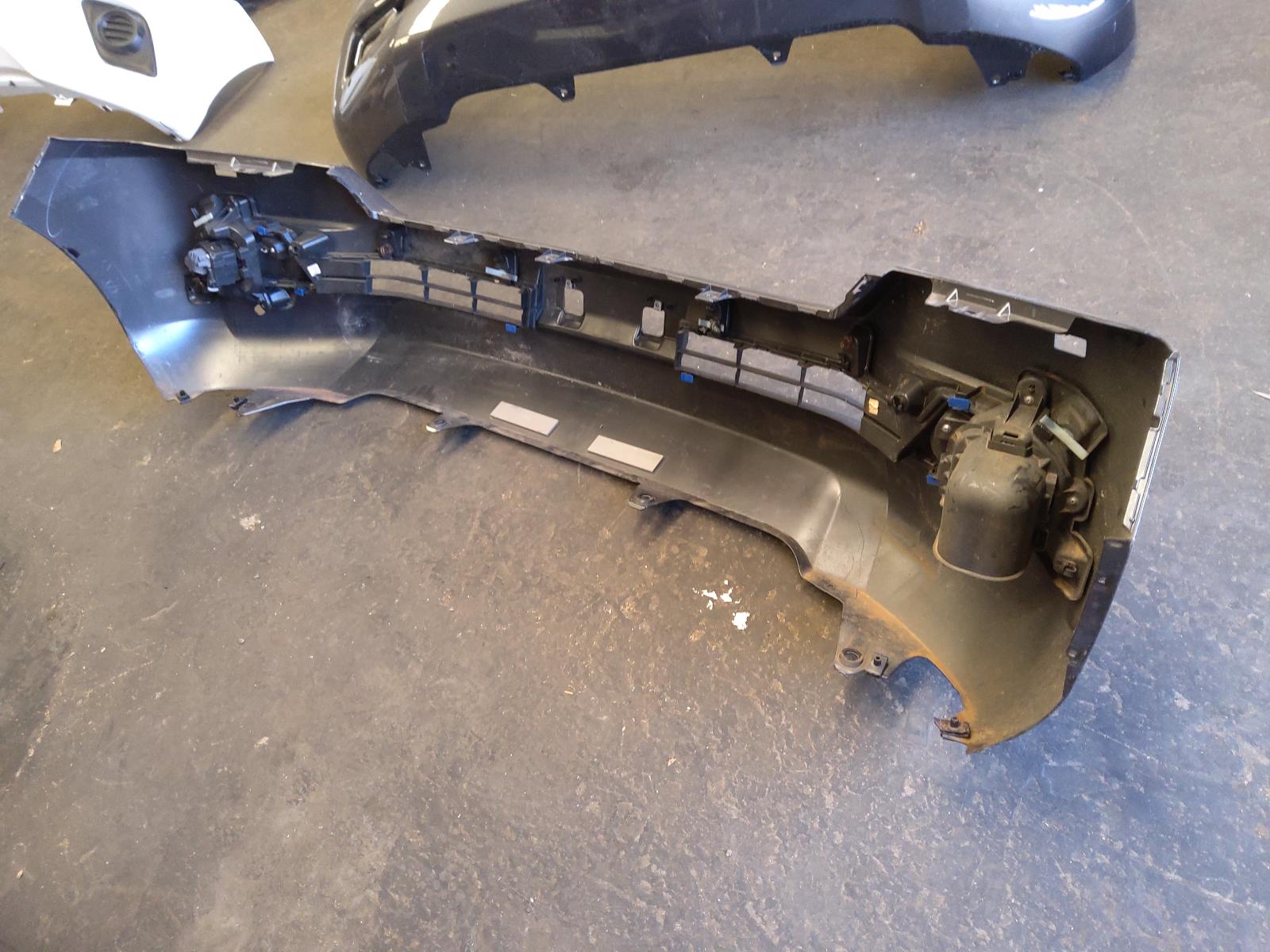 View Auto part Front Bumper Toyota Landcruiser 2018