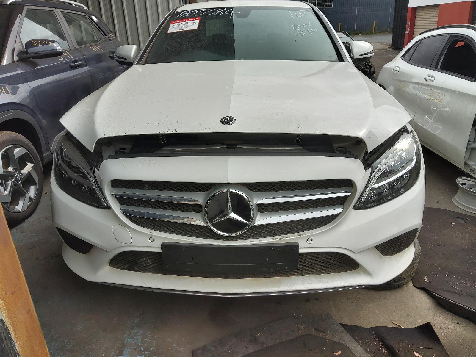 2019 Mercedes C Class Right Front Door View Auto part Right Front Door Mercedes C Class 2019