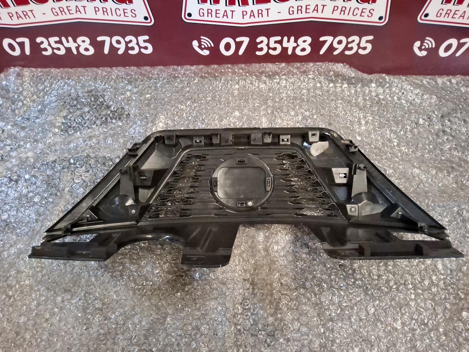 View Auto part Grille Nissan Xtrail 2018