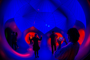 2014-ecd-glow_festival