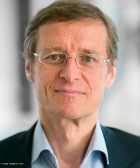 Headshot prof ulrich hegerl