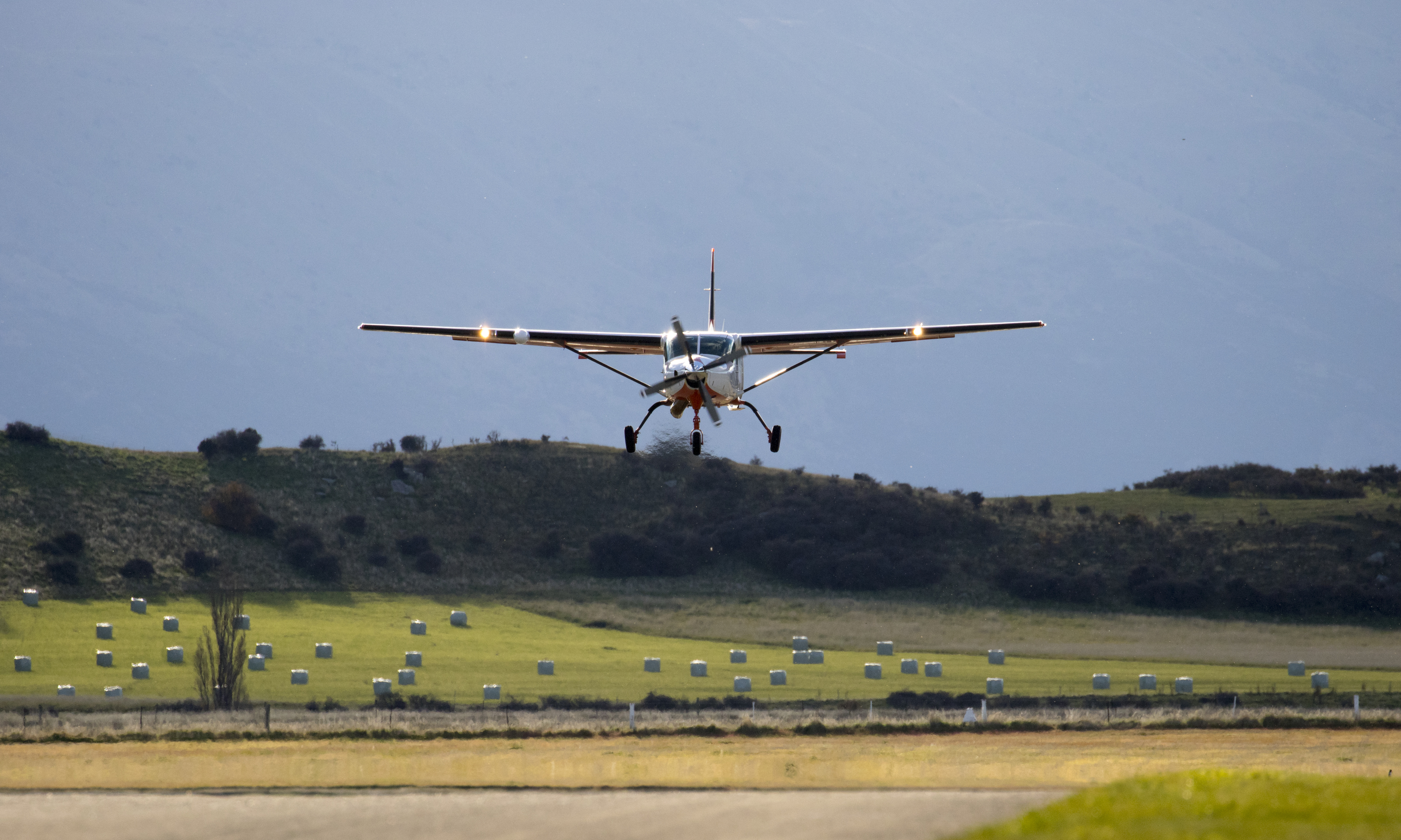 Flying to Wanaka Airport What's possible today? Let's start talking about tomorrow Our