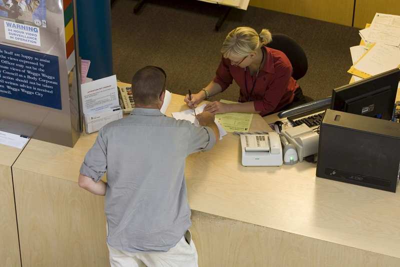 Unreasonable complaint contact policy