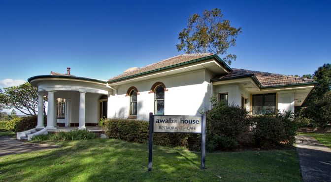 Awaba house exterior %282%29