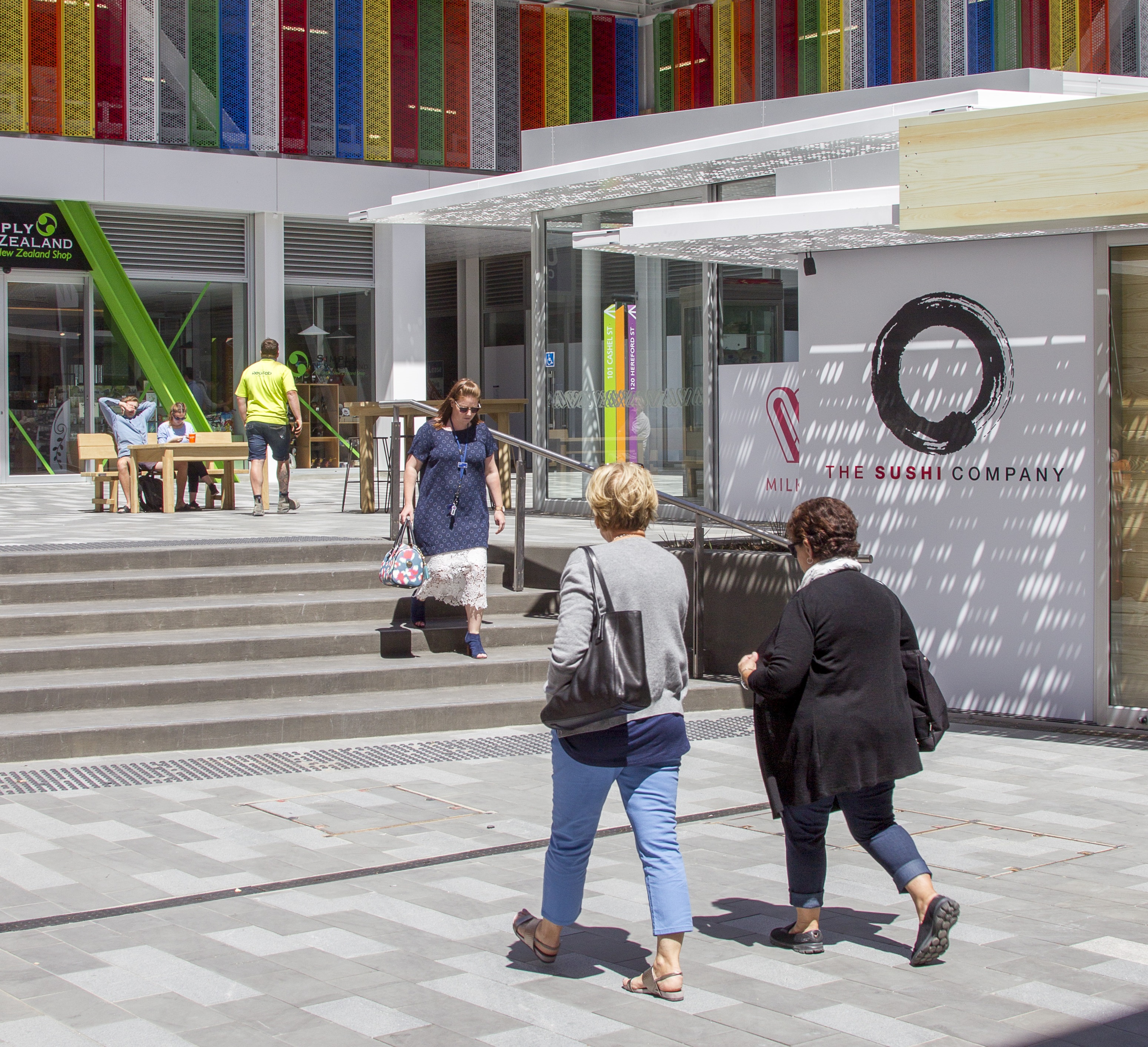Bnz centre lunchtime 2