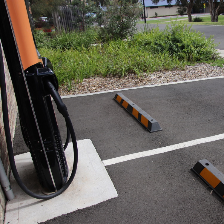 Electric Vehicle Charging Stations on Public Land Policy | Our Wollongong