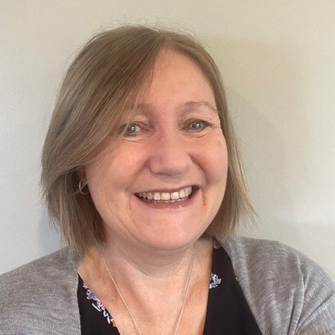 Robyn Morris's Instagram, Twitter & Facebook on IDCrawl