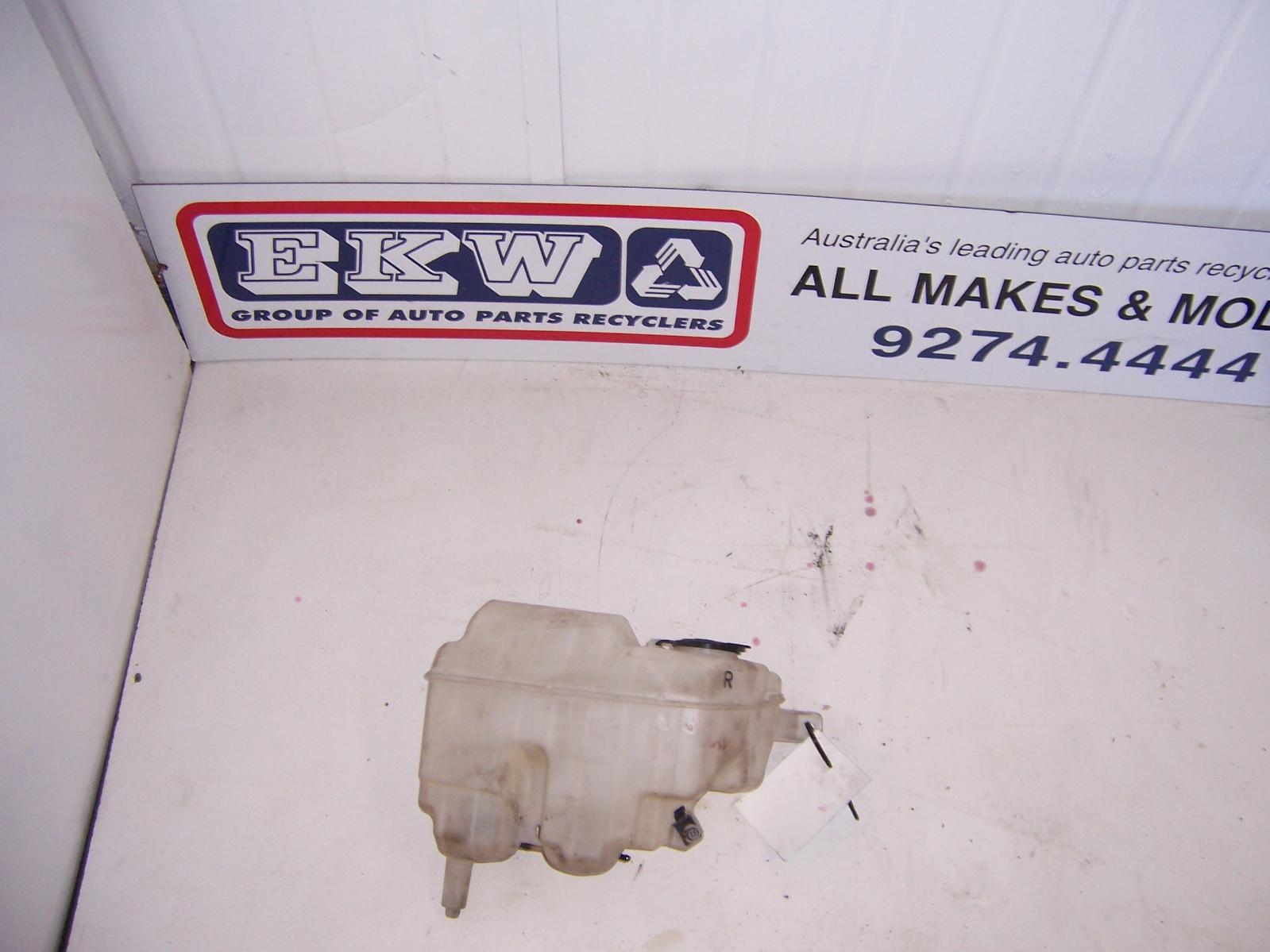 View Auto part Washer Bottle Toyota Hiace 2008