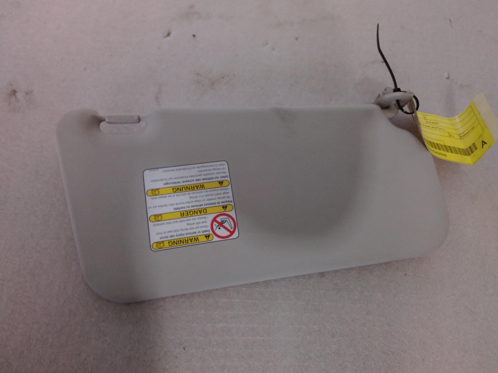 View Auto part Sunvisor Mazda 2 2012