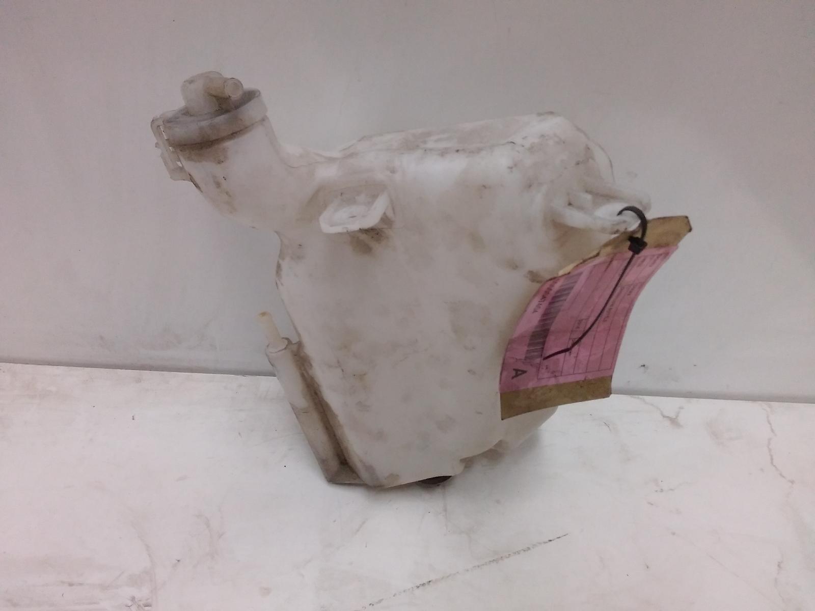 View Auto part Overflow Bottle Isuzu Dmax 2015