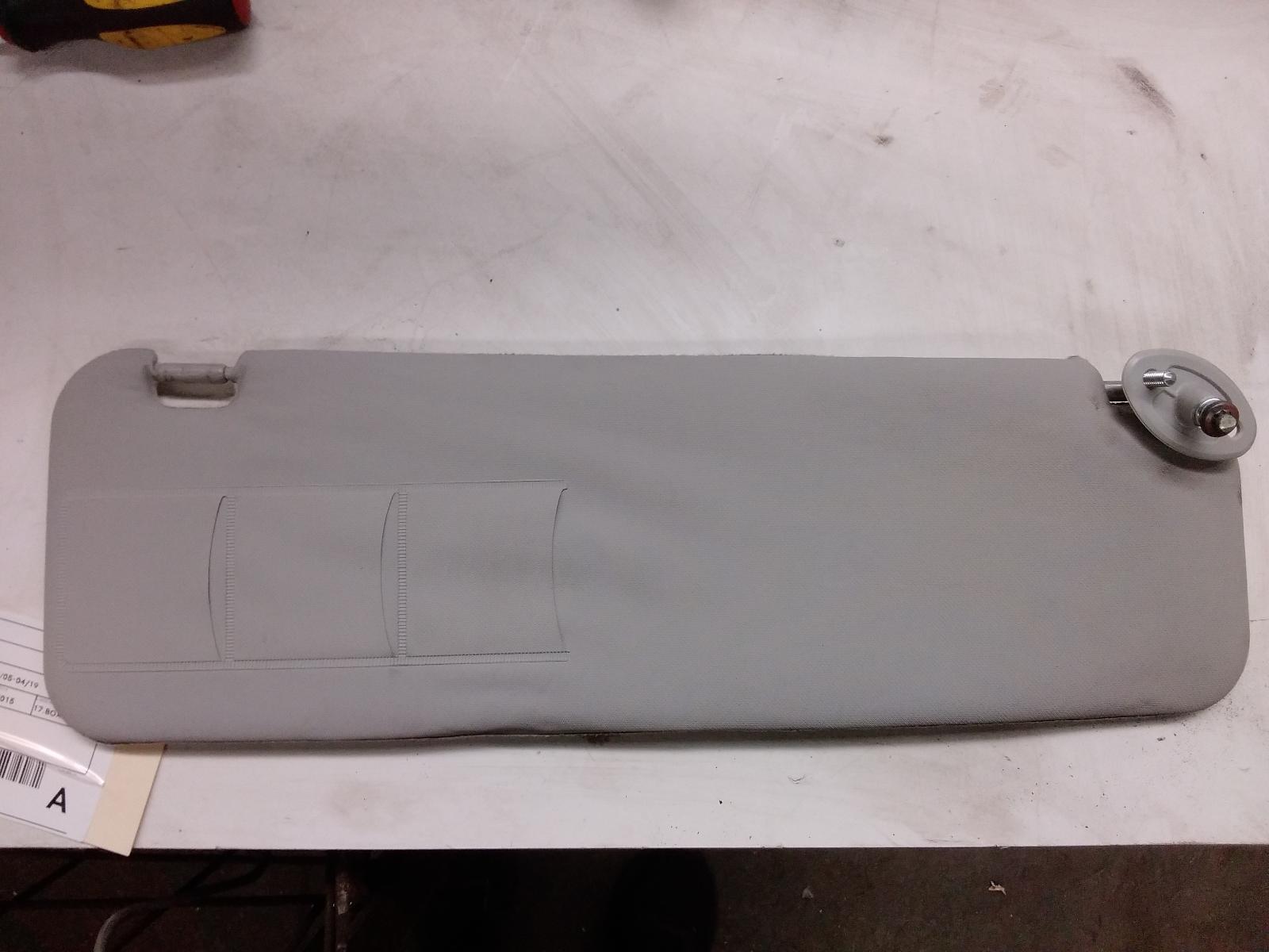 View Auto part Sunvisor Toyota Hiace 2015