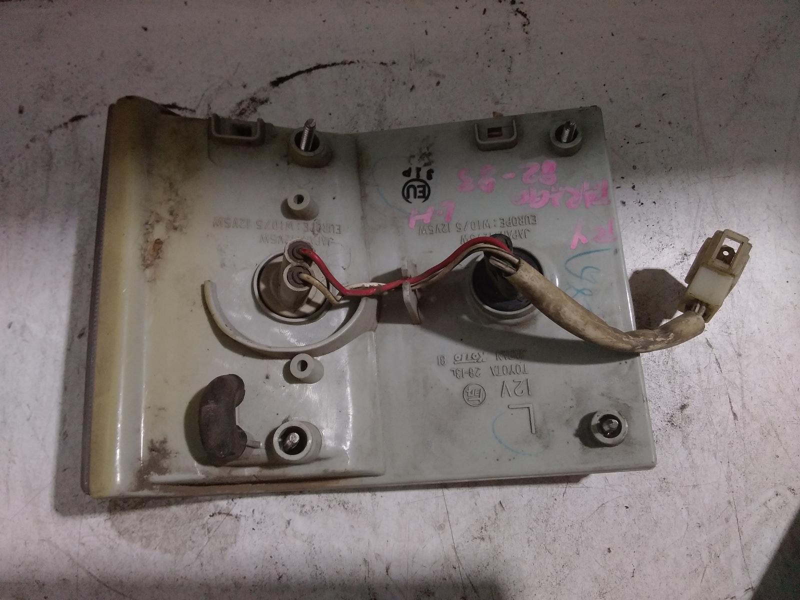 View Auto part Left Indicator/Fog/Side Toyota Tarago 1985