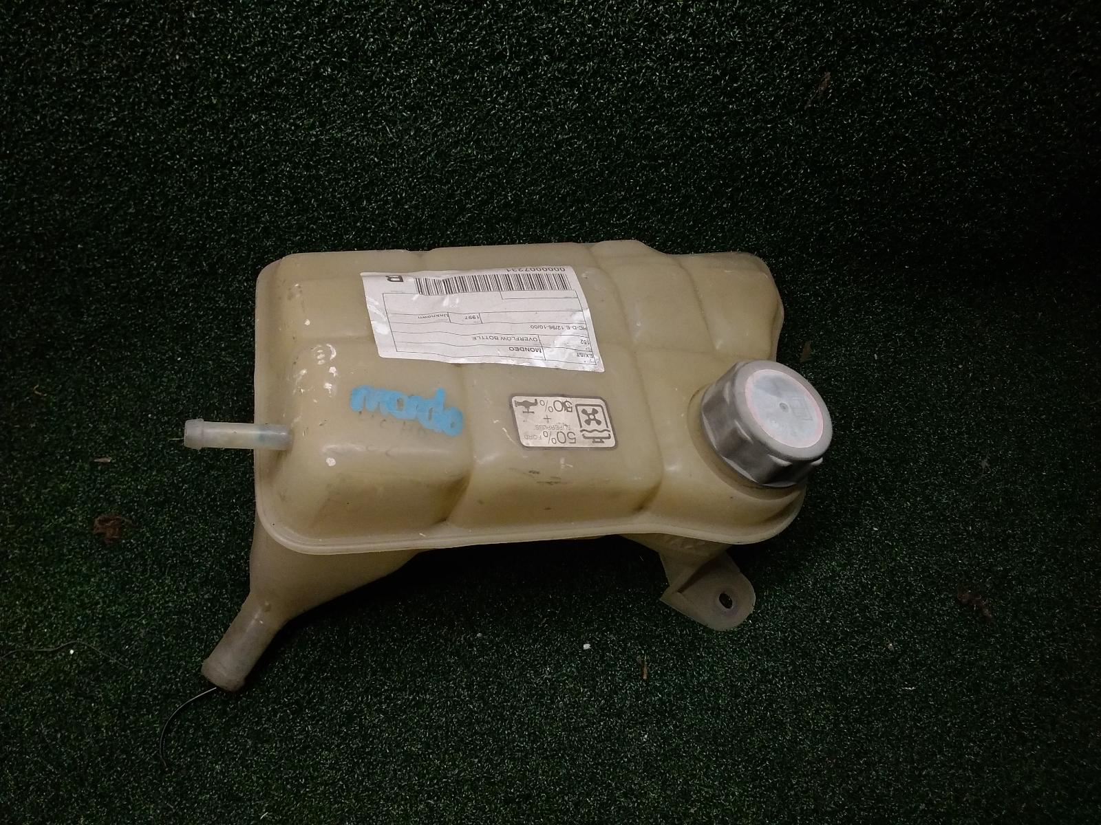 View Auto part Overflow Bottle Ford Mondeo 1997