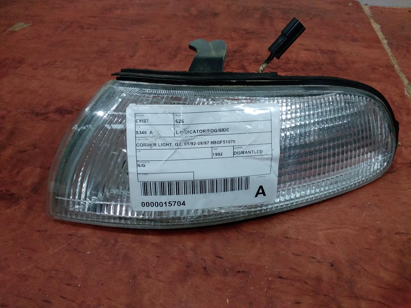 1992 Mazda 626 Left Indicator/Fog/Side View Auto part Left Indicator/Fog/Side Mazda 626 1992