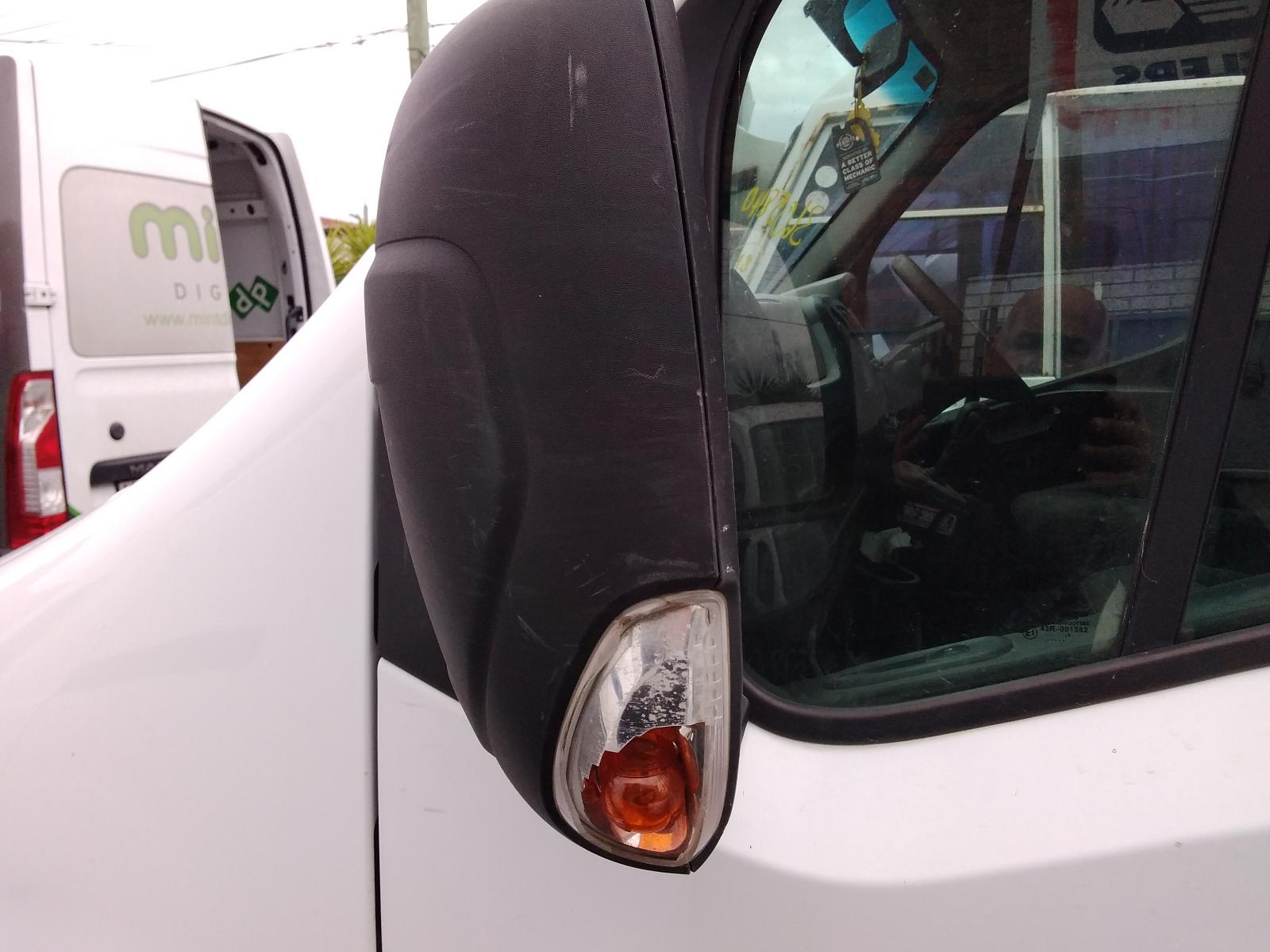 2016 Renault Master Alternator View Auto part Alternator Renault Master 2016