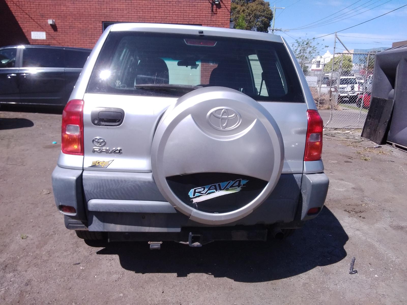 Left Taillight Rav4 Toyota 2002