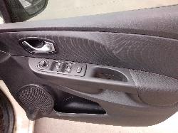 View Auto part Parcel Shelf Cargo Blind Renault Clio 2016