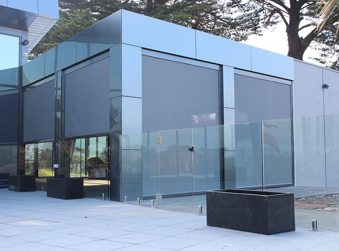 insect-barrier insect-barrier-outdoor-blinds-adelaide-grey-house