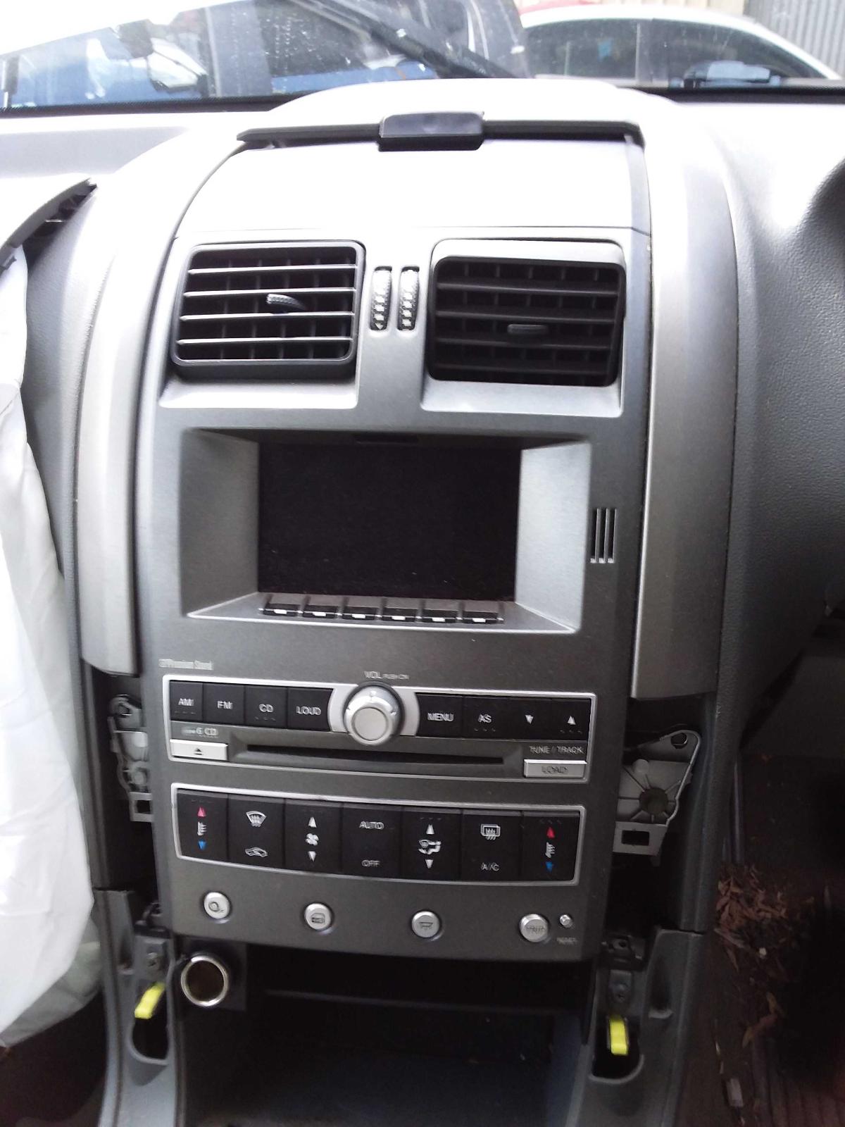 View Auto part Door/Boot/Gate Lock Ford Territory 2005