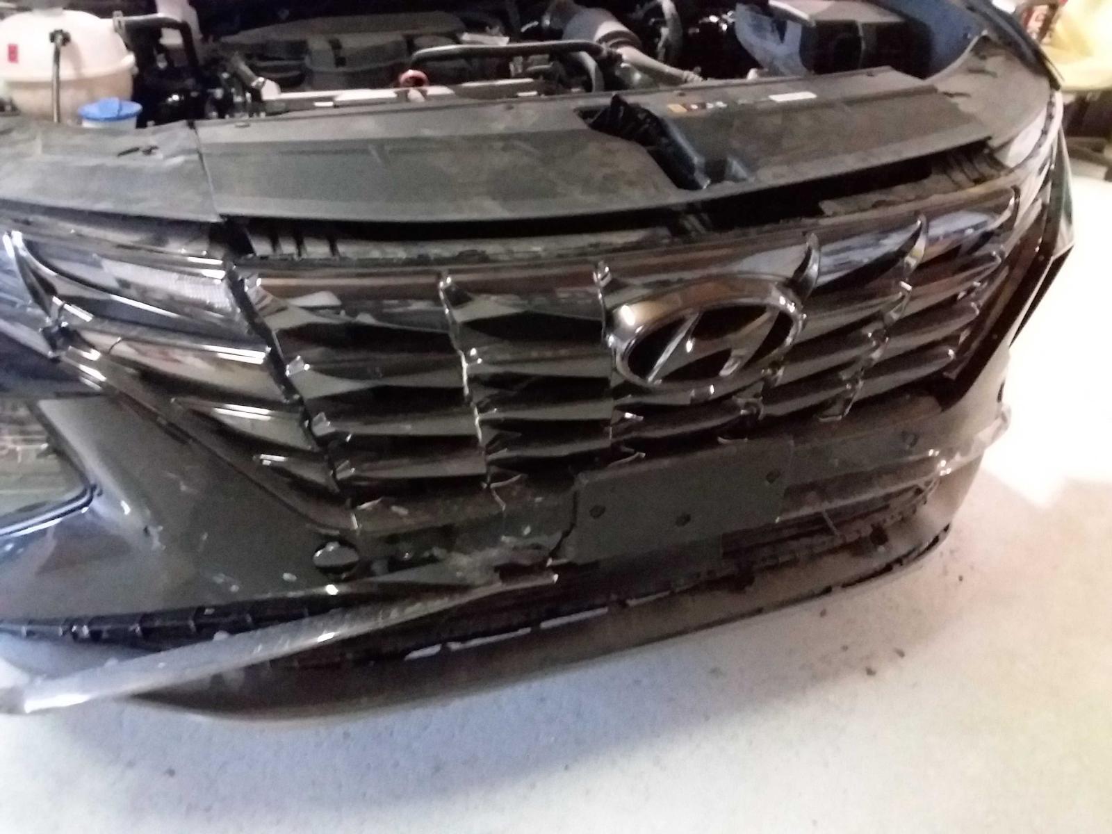View Auto part Engine Hyundai Tucson 2021