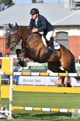 Paul Brent riding Neil Clinton's, Cavalli Park Aliyan posted a double clear for fifth place  in the Colin Kelly Memorial Group B contest.