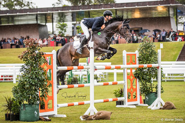 Tom McDermott and 'Yalambi's Fair Diamond VDL' win the class jumping double clear in a time of 34.850 secs