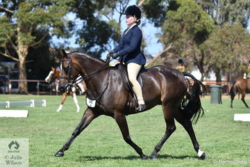 Muirne Reilly rode her, 'Cheraton Art Deco' to make Top 10 in the Child's Small Show Hunter Galloway Championship.