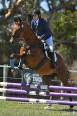 "BIG" ridden by Amy Kindred in the EV65 Grass Roots SHowjumping Phase