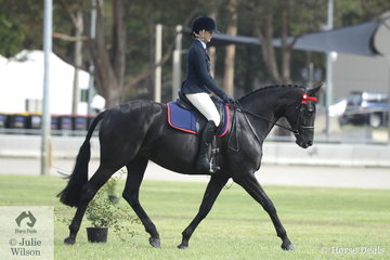 Charlotte Richardson rode the Vancouver Park nomination, 'Brierly Scarlett' to take second place in the class for Ridden ANSA Over 16hh and they went on to claim the Ridden ANSA Reserve Championship.